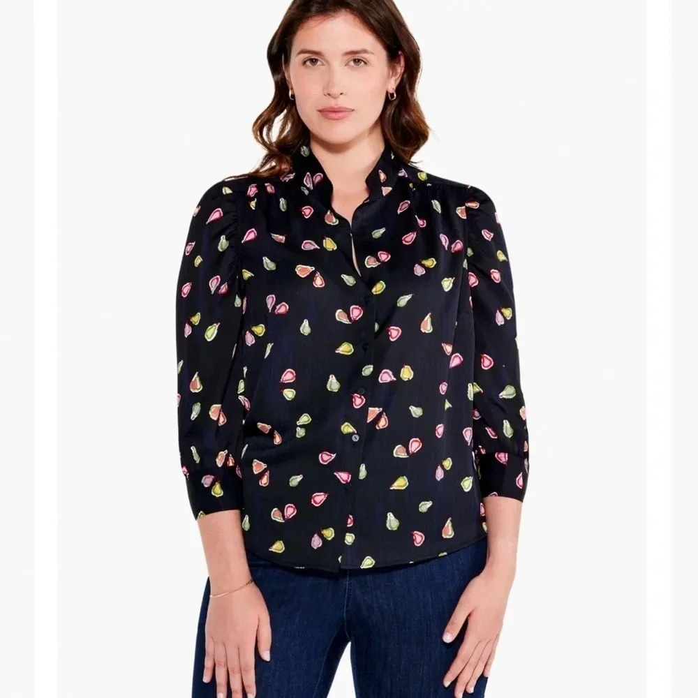 NWT Nic + Zoe Party Pears Button-Front Top (1X)